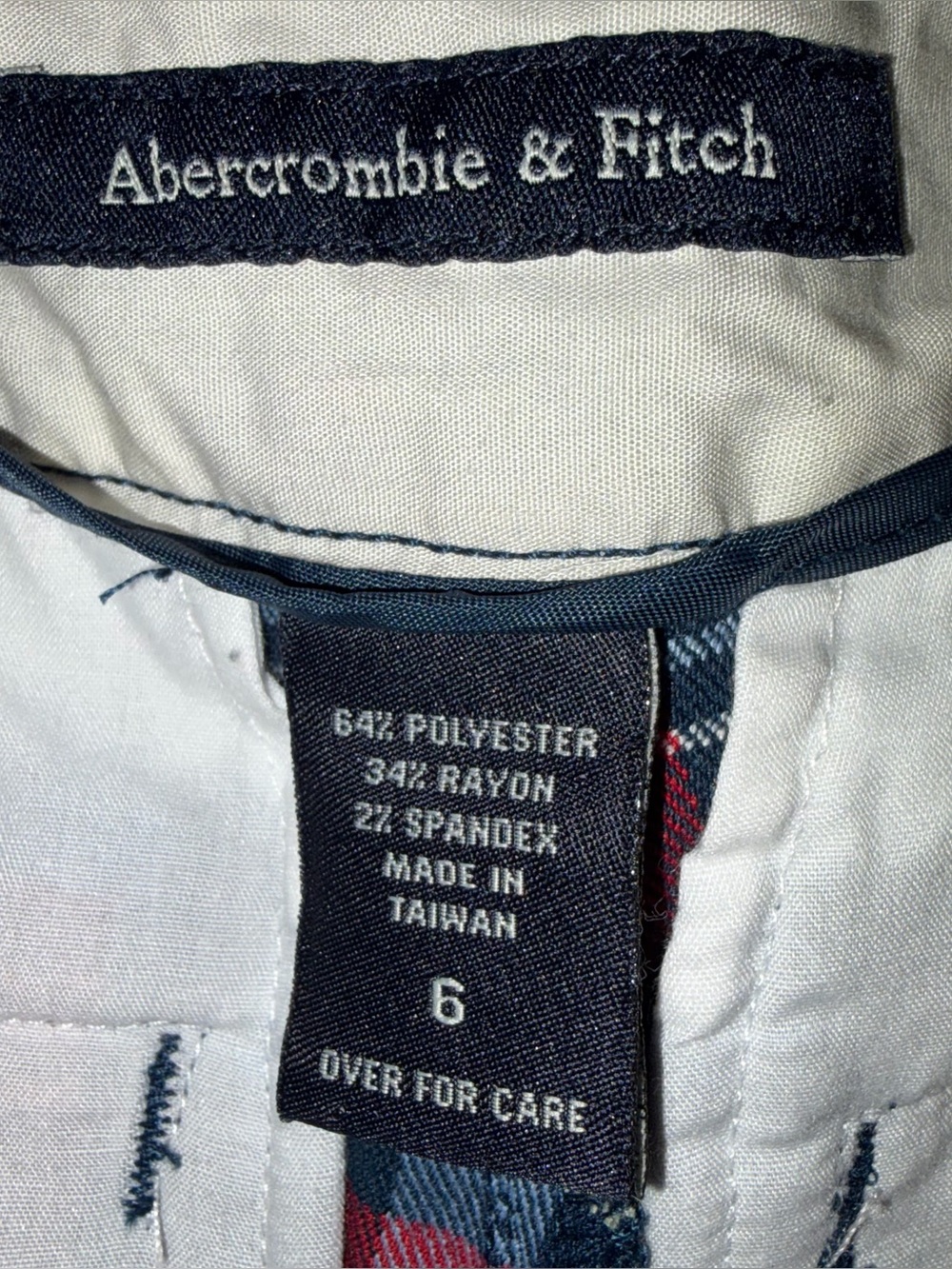 Abercrombie Vintage Y2K Plaid Women’s Flare Pants - Navy, Red, Plaid - SZ 6 - Picture 6 of 7